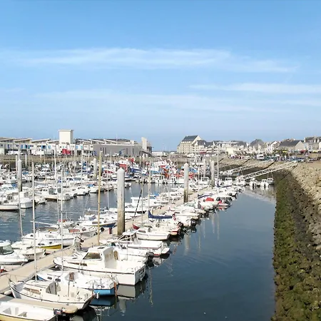 Plage- Port Et Commerces A 2 Pas By Interhome * La Turballe