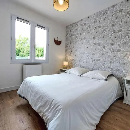 Plage- Port Et Commerces A 2 Pas By Interhome بيت للعطل لا توربال