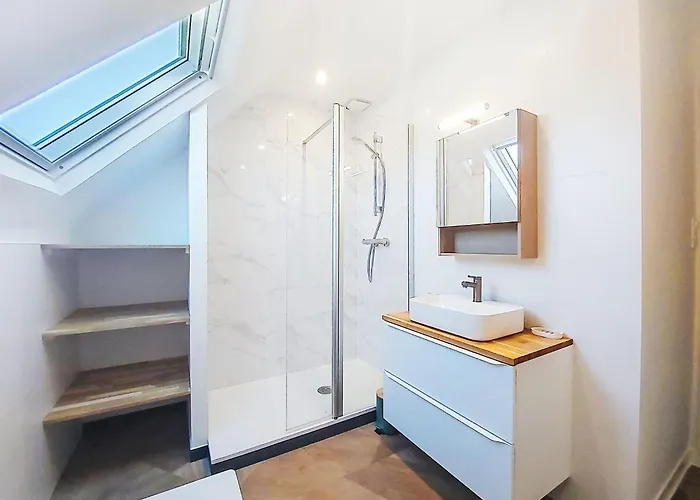 Plage- Port Et Commerces A 2 Pas By Interhome La Turballe